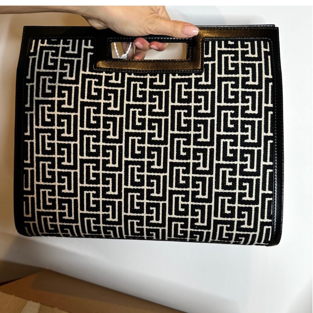 Balmain beautiful bag from Neiman Marcus nwt - Picture 7 of 12
